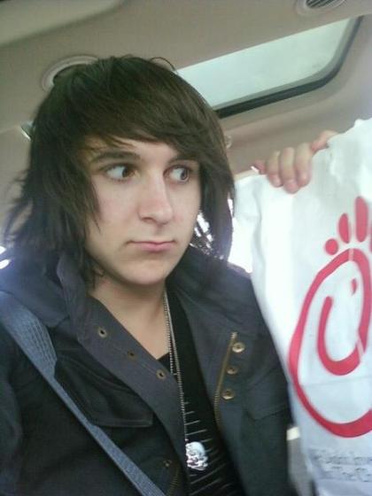 Filed under mitchel musso Tags hair hannah montana hey mitchel musso 